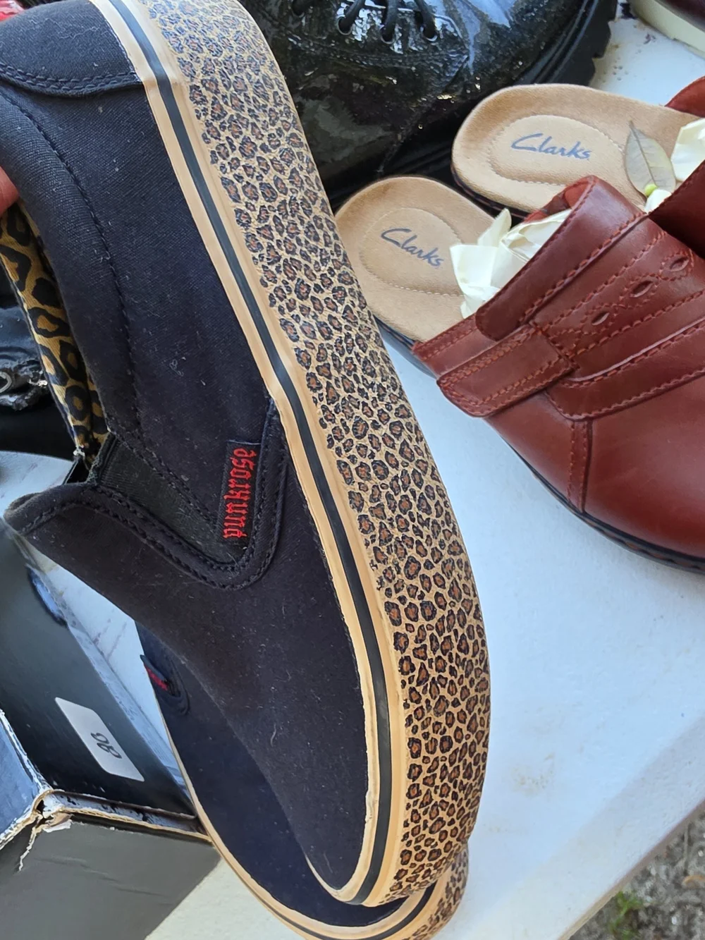 Black Slip-On Canvas Unisex Shoes - Unbranded